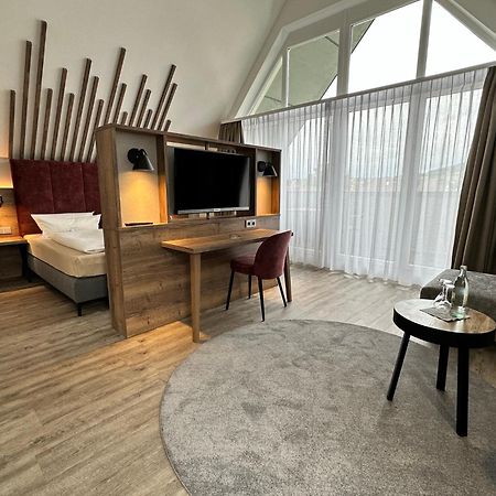 Hotel Mainpromenade ***S Karlstadt Exteriör bild