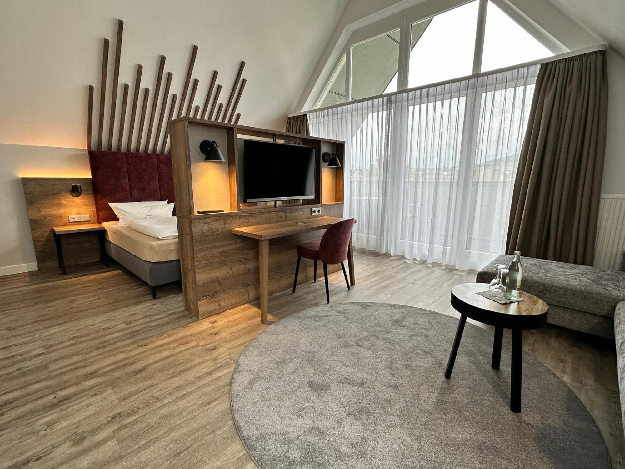 Hotel Mainpromenade ***S Karlstadt Exteriör bild