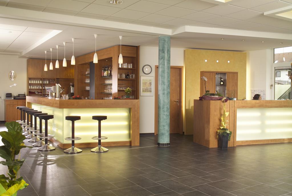 Hotel Mainpromenade ***S Karlstadt Exteriör bild