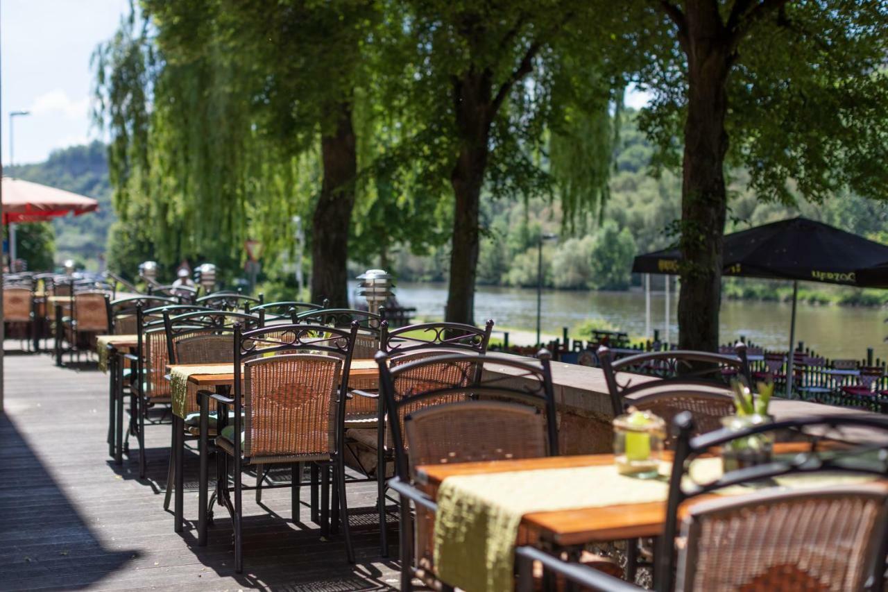 Hotel Mainpromenade ***S Karlstadt Exteriör bild